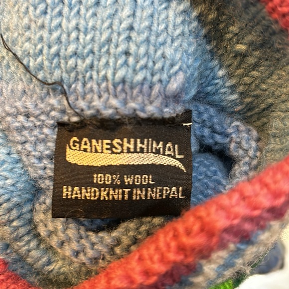 Gorgeous wool Christmas stocking stuffer handmade in Nepal - Picture 7 of 11